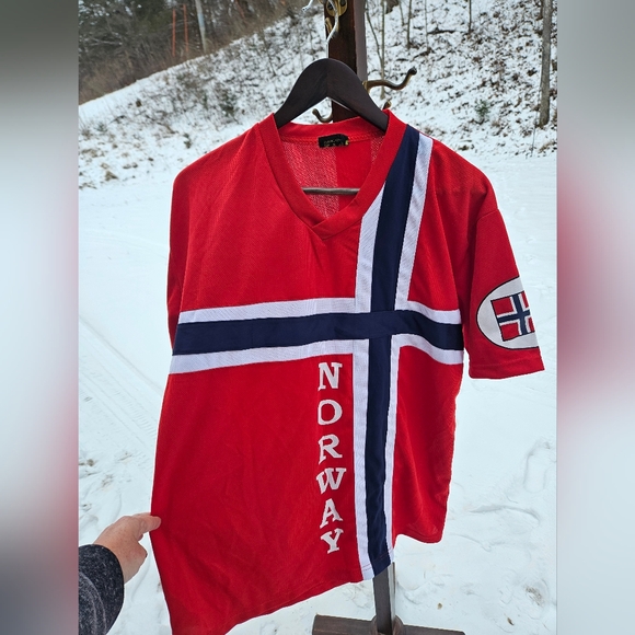 Norway Jersey Nord Suvenir Adult XL V-Neck Pullover National Flag Red Small Snag - Picture 1 of 14